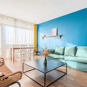 Appartement Stmaur Equipped With Elevator, Lille
