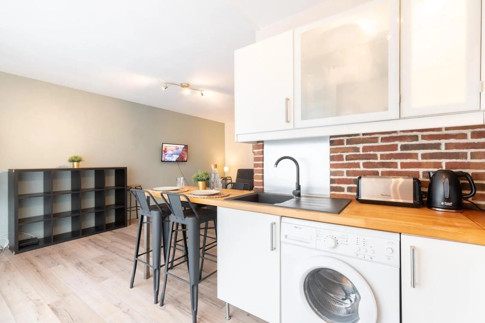 Fully-Equipped Apartment Near The Center Of 里尔 0*,  法国